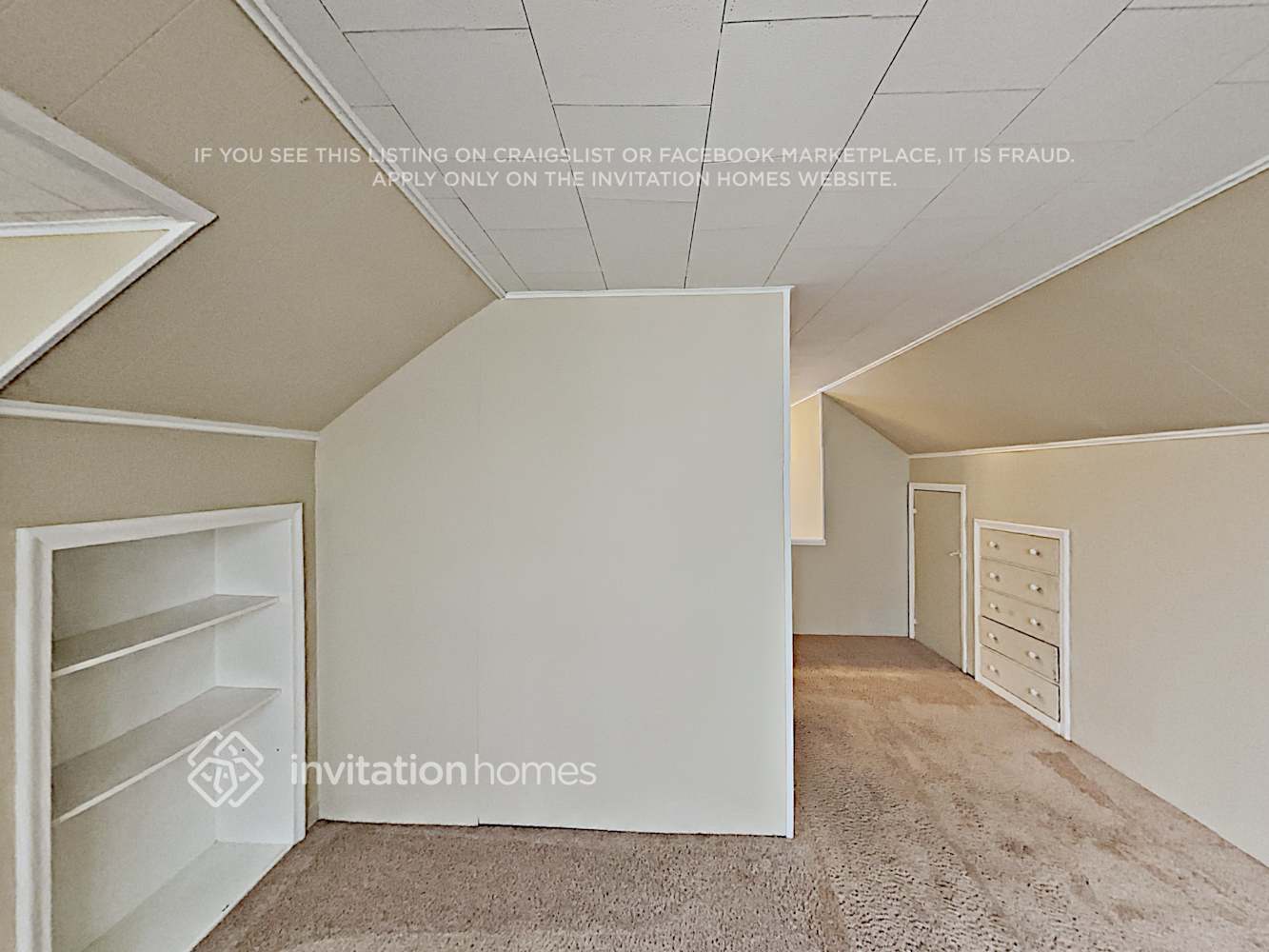 Building Photo - 5628 33rd Ave S