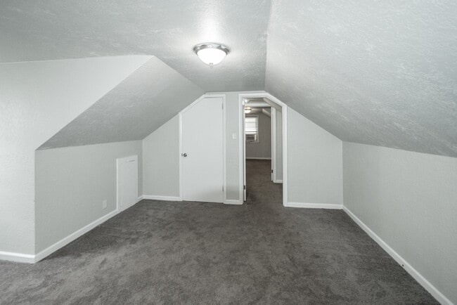 Building Photo - 3504 Trant Ave