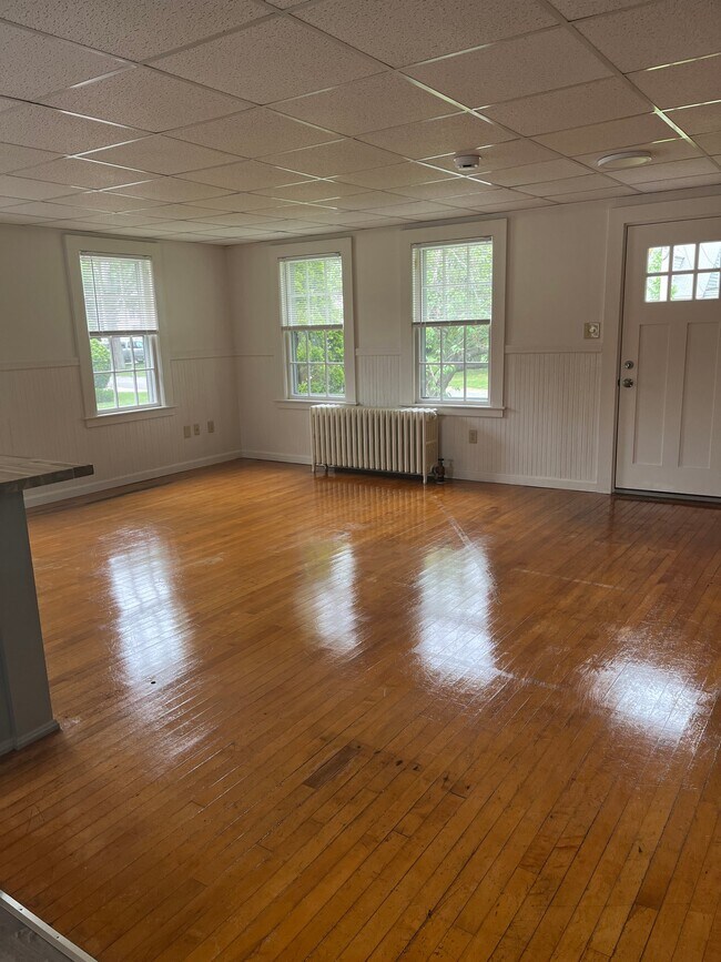 Building Photo - 14 Myrica Ave