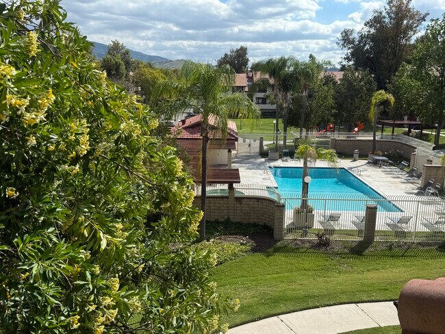 Building Photo - 28015 Sarabande Ln