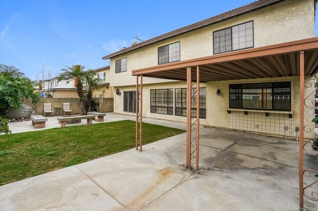 Building Photo - LA PALMA  4BR/2.5BA HOME IN HIGHLY SOUGHT AFTER NEIGHBORHOOD