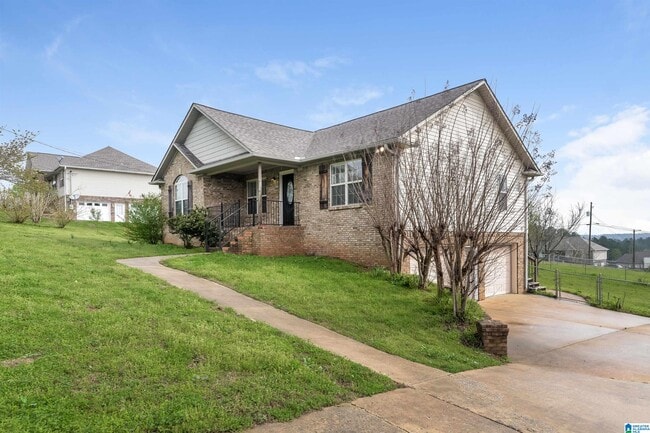 Building Photo - 650650 Starlite Dr