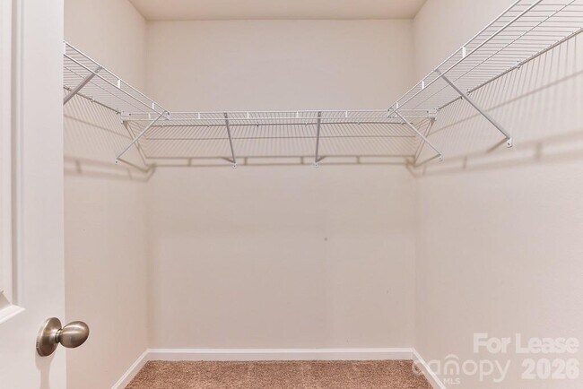 Building Photo - 6136 Ahoskie Dr