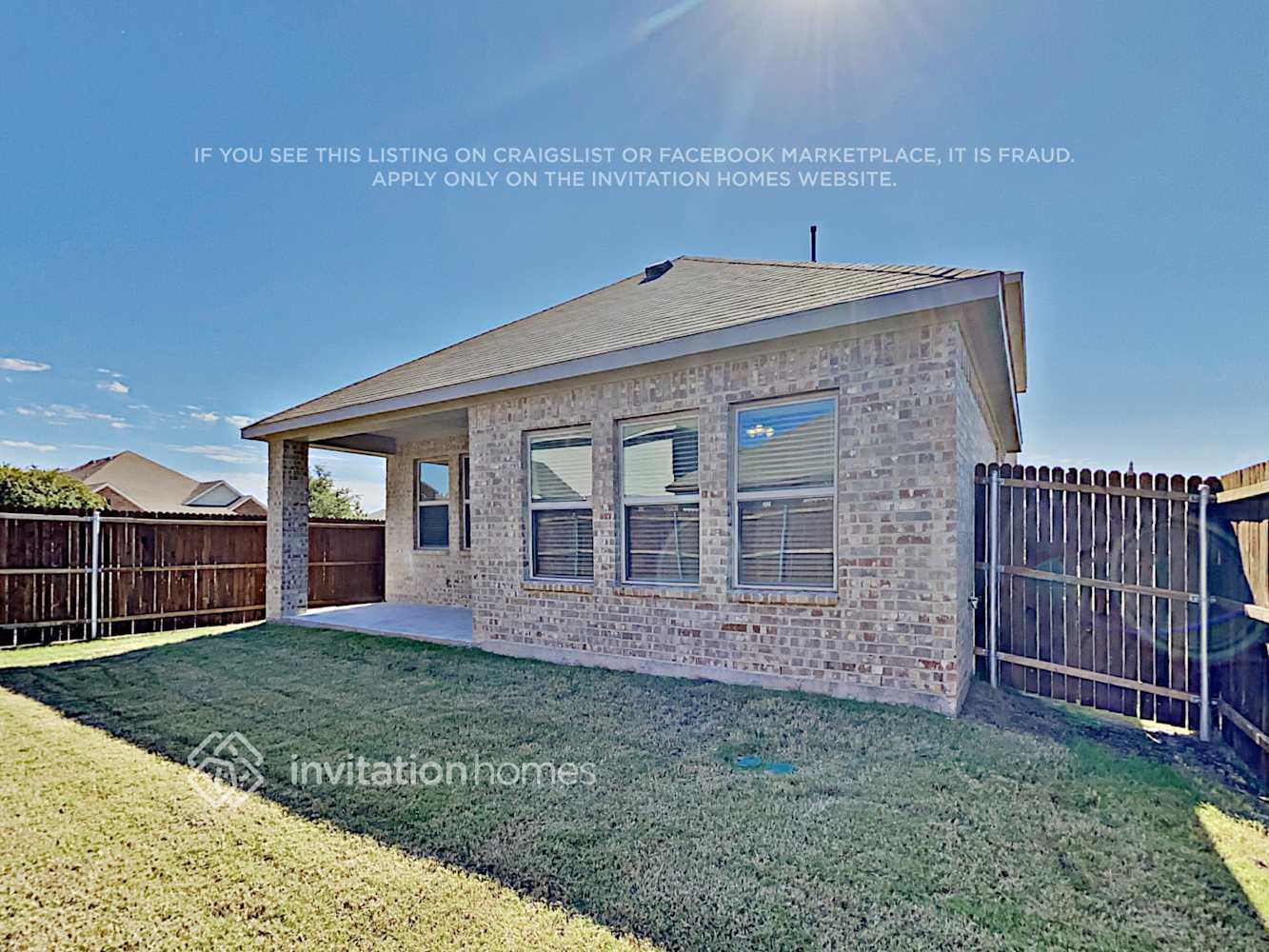 Building Photo - 1638 Luckenbach Dr