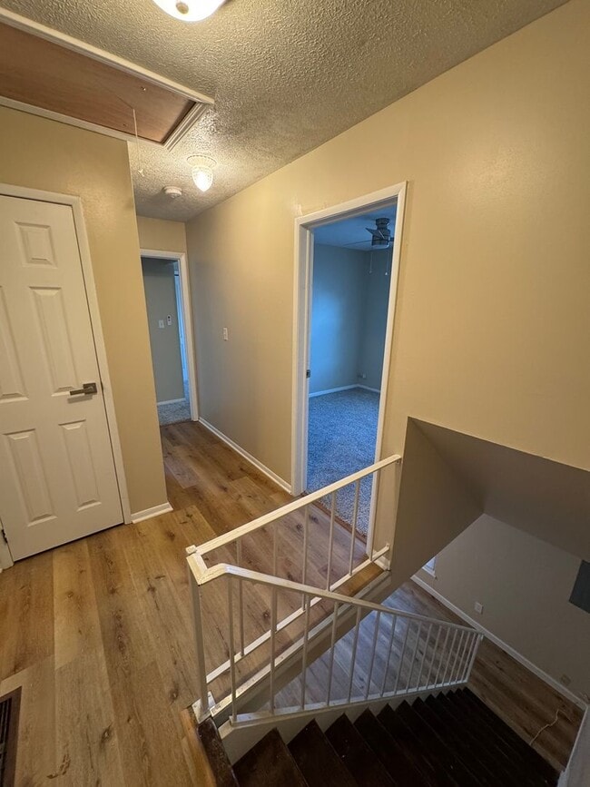 Building Photo - Pike Twp - 3 BR