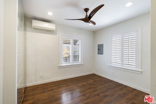 Building Photo - 3438 Garden Ave