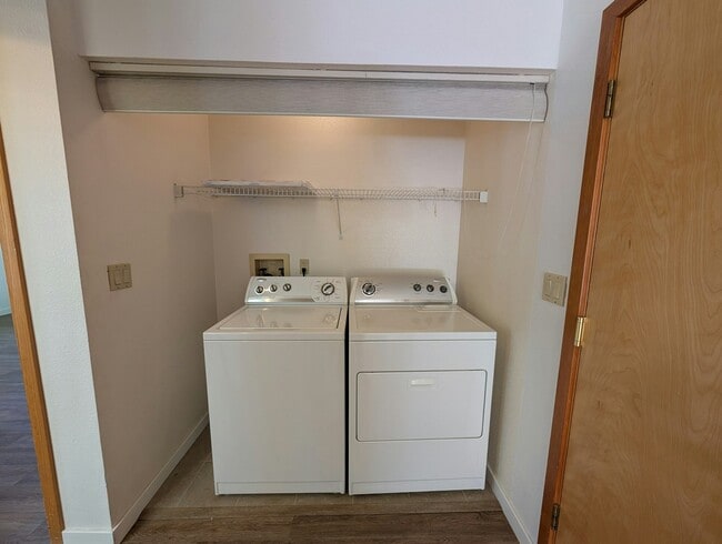 Building Photo - 1285 Antelope Ave