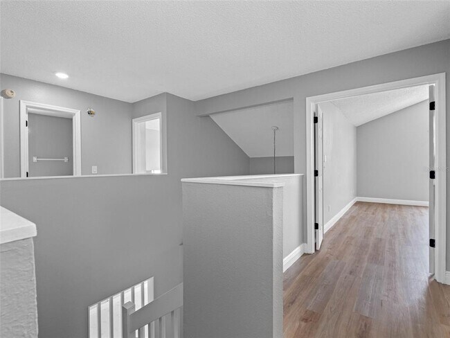 Building Photo - 8841 Key W Cir