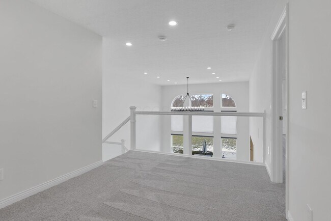 Building Photo - 7090 Dean Farm Rd