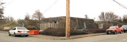 Building Photo - 535 5th St