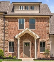 Building Photo - 3427 Fleeman Place Dr NE