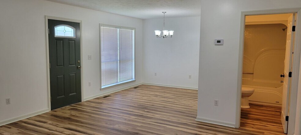 Building Photo - 335 Co Rd 262