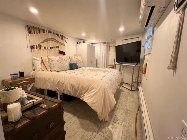 Building Photo - 26 Illinois Ave