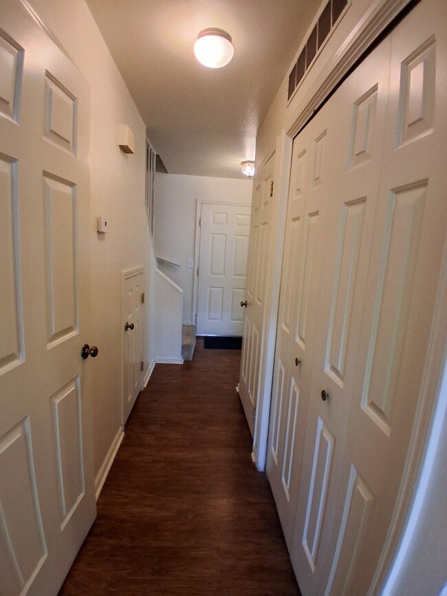 Building Photo - 769 N 200 E