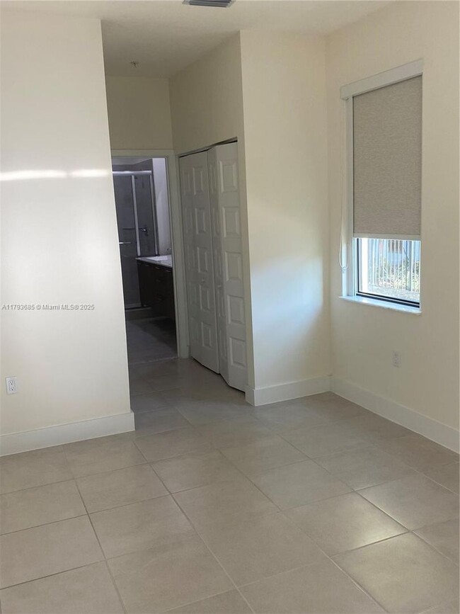 Building Photo - 8301 NW 41st St