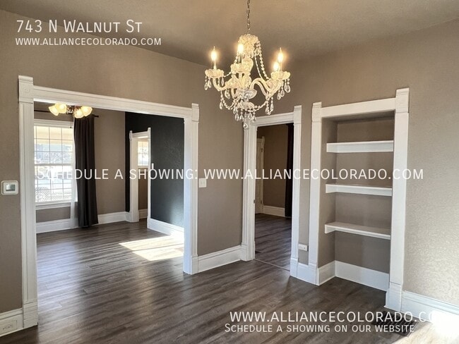 Building Photo - 743 N Walnut St