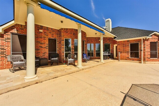 Building Photo - 4426 Thaddeus Ct