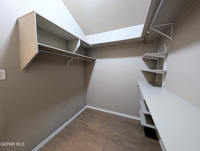 Building Photo - 12145 Sun Arbor Pl