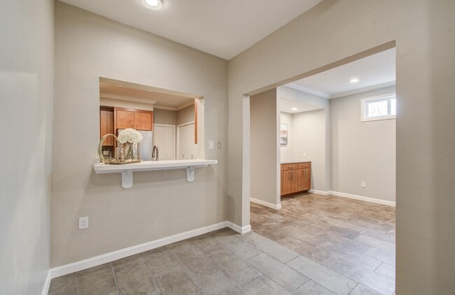 Building Photo - 12625 Memorial Dr