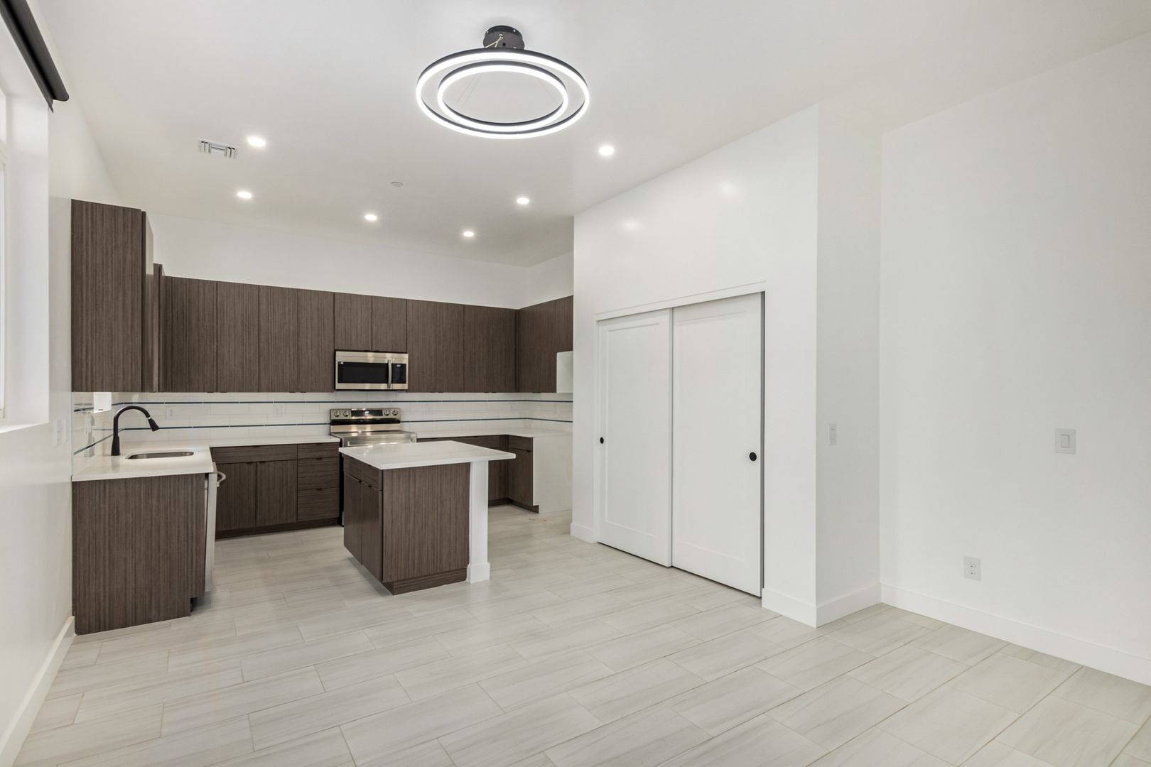 Building Photo - 3107 N 39th St