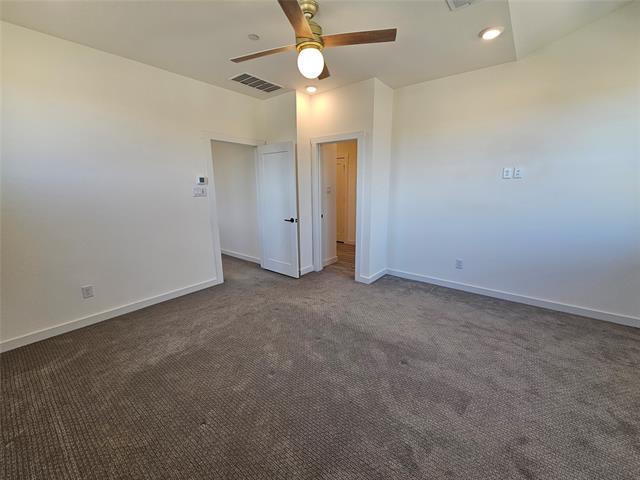 Building Photo - 3400 Zellwood Ln