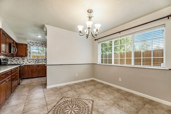 Building Photo - 2539 Cobblers Way