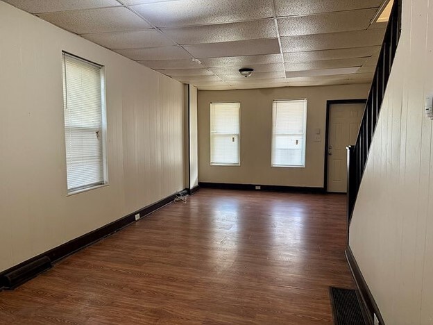 Building Photo - 2073 High St