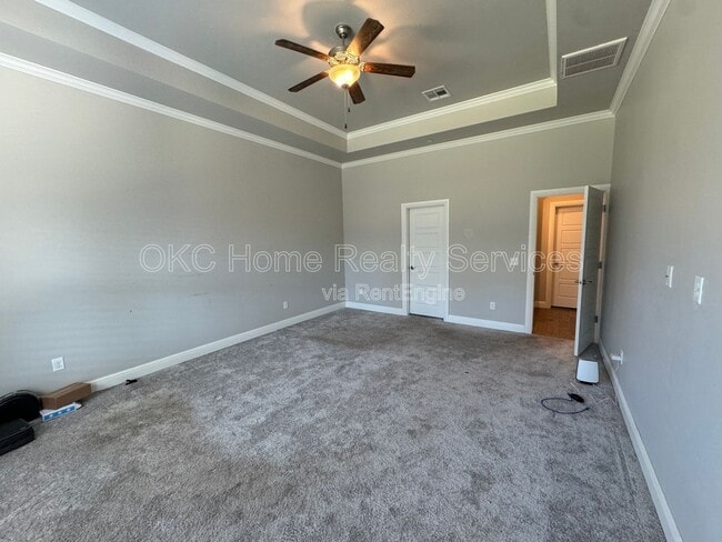 Building Photo - 5709 Asheville Wy