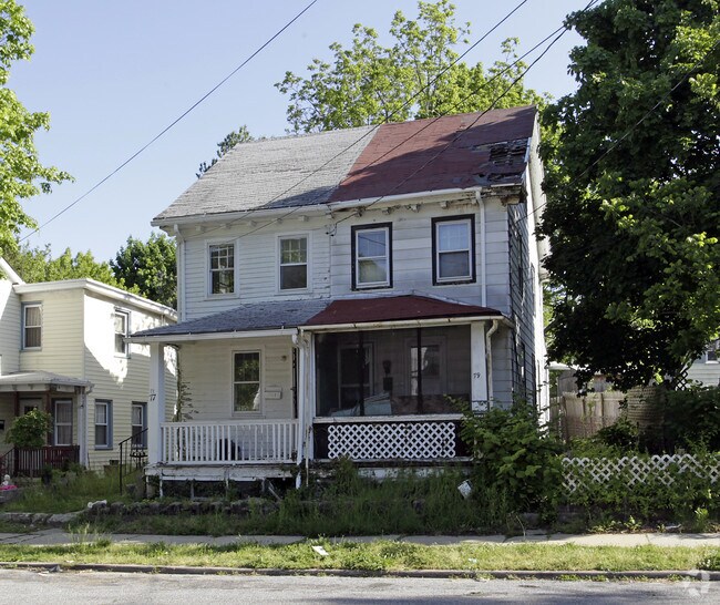Primary Photo - 77-79 Elmer St