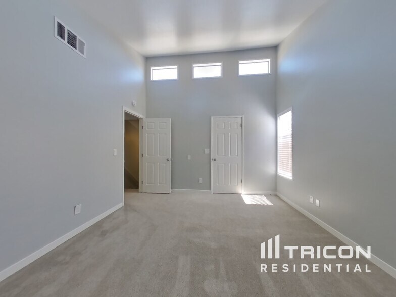 Building Photo - 1209 Almondwood Dr