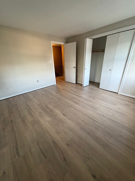 Master Bedroom - 294 Humphrey St