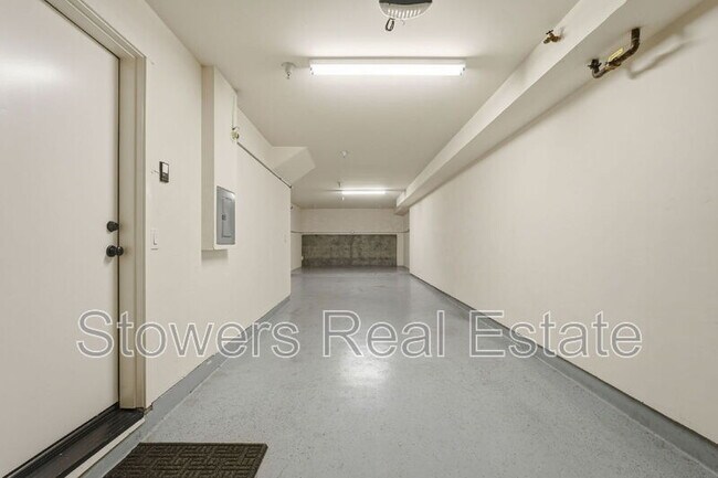 Building Photo - 170 North N Street