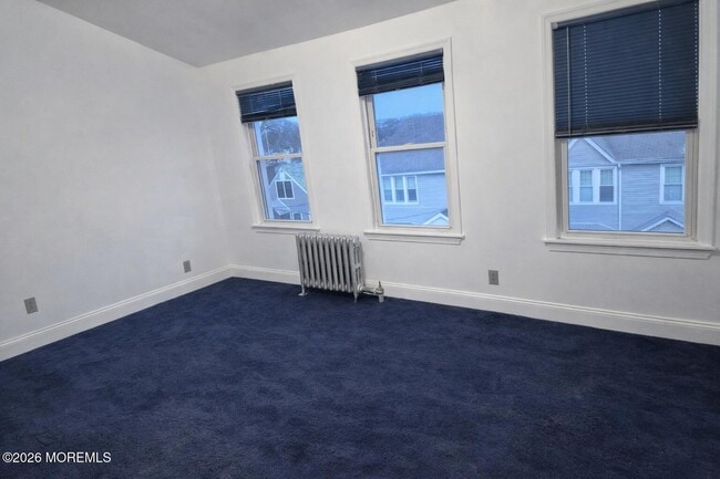 Building Photo - 95 Cedar Hill Ave