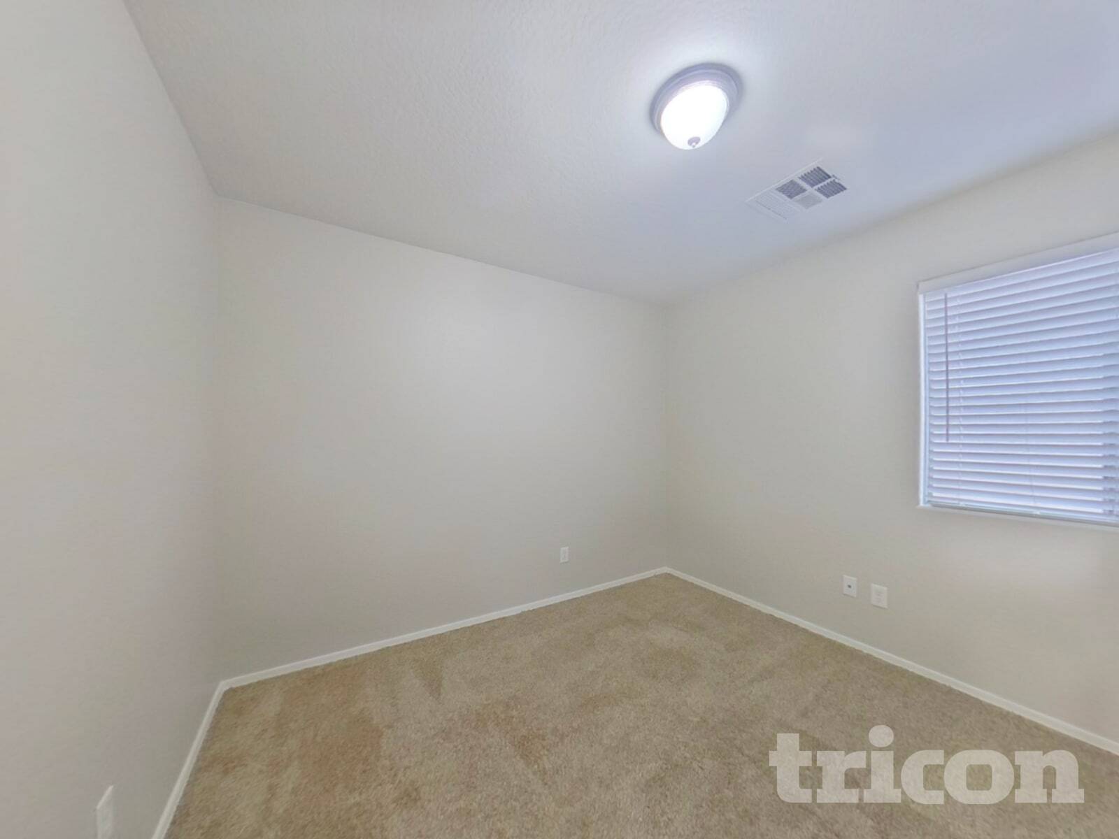 Building Photo - 35770 W Velazquez Dr