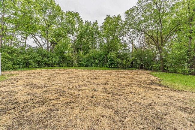 Building Photo - 1055 N Bluebonnet Ln