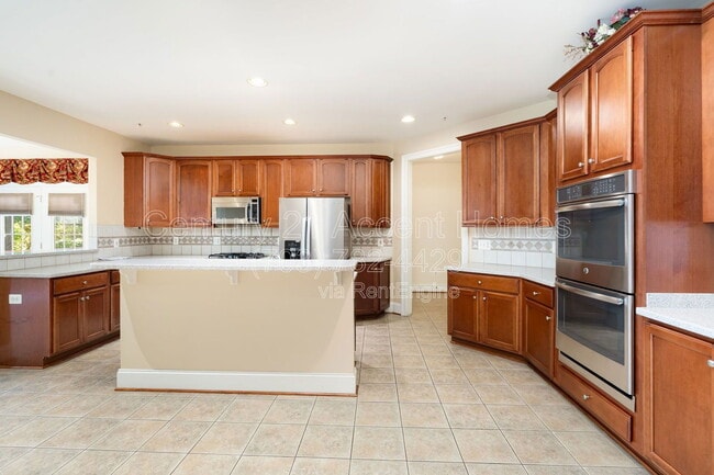 Building Photo - 8401 Tysons Trace Ct