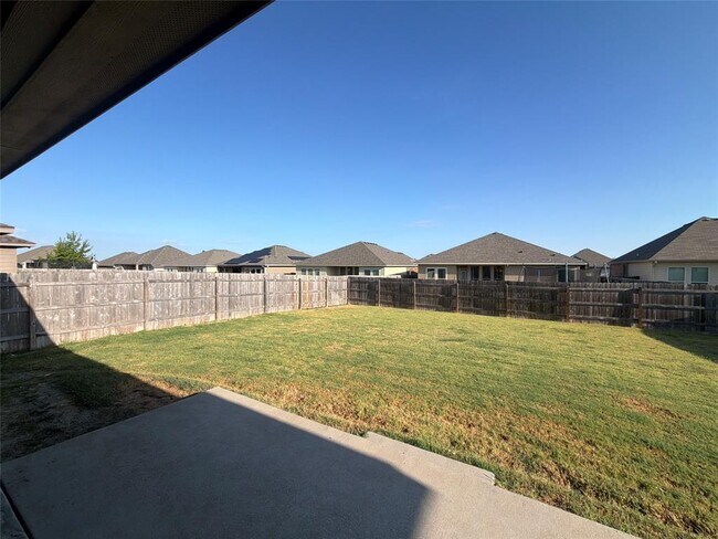 Building Photo - 516 Wyndcrest Drive
