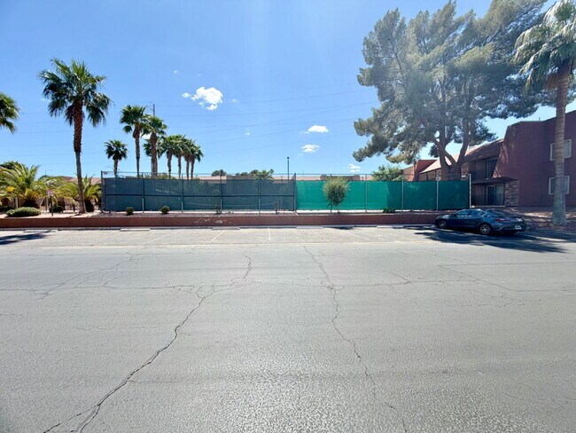 Building Photo - Las Vegas Guard-Gated Condo for Rent | 2 Bedroom Upstairs Unit | River Glen Community