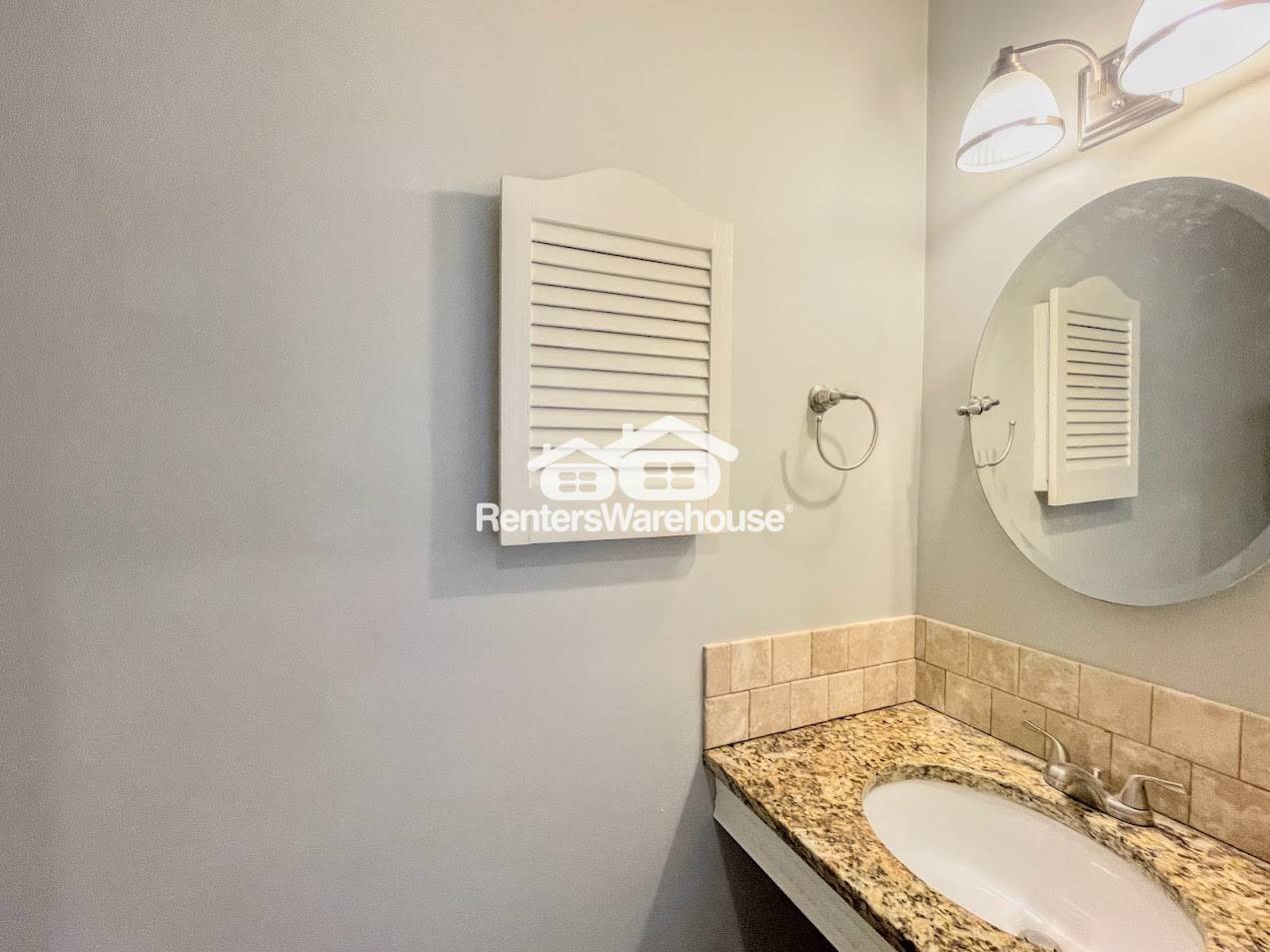 Building Photo - 805 Greystone Trce