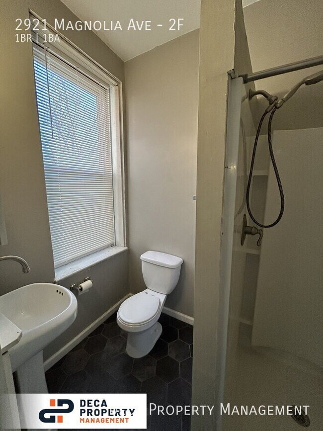 Building Photo - 2921 Magnolia Ave