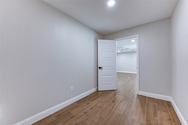 Building Photo - 3538 Truxton Dr