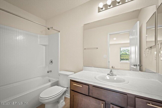 Building Photo - 7814 Echo Springs Rd