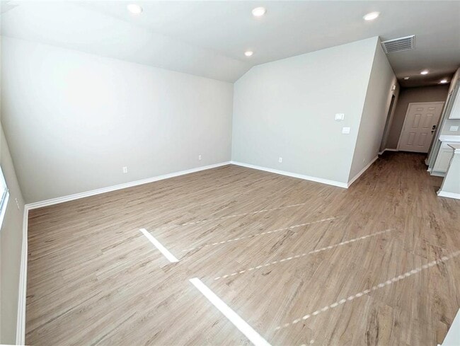 Building Photo - 2824 Firefly Dr