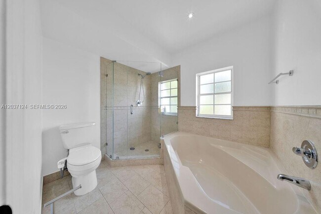 Building Photo - 11351 SW 63rd Terrace