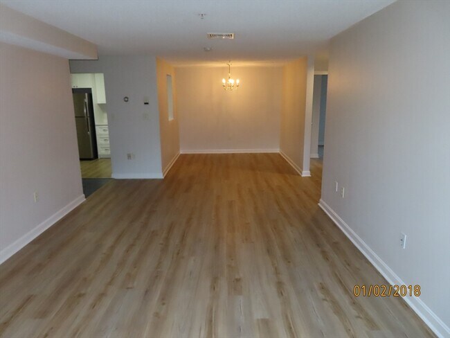 Building Photo - 3 Marc Dr