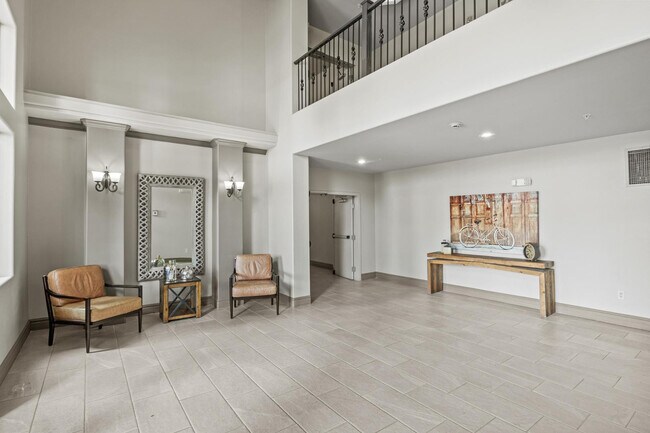 Building Photo - 14000 N 94th St