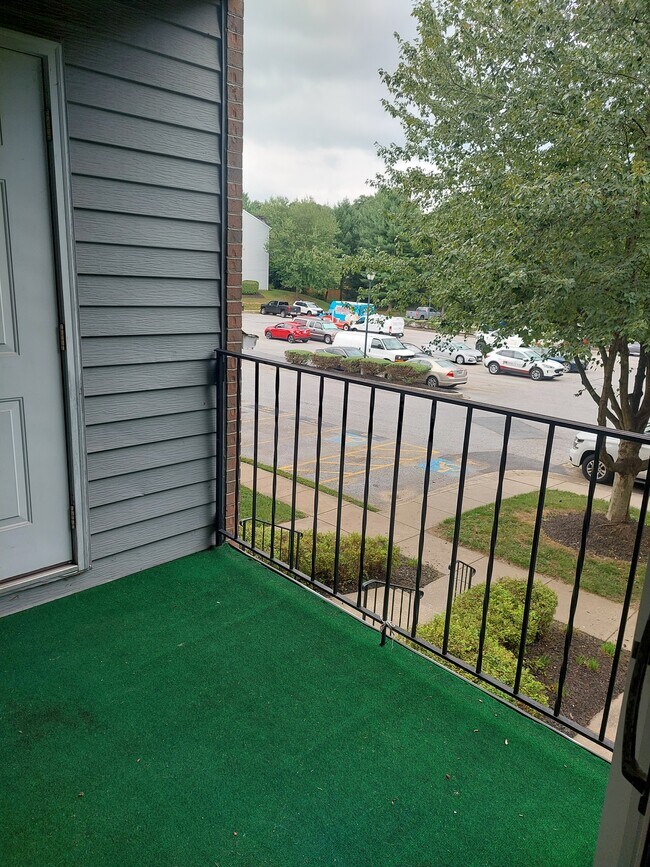 Building Photo - 3800 Sunnyfield Ct