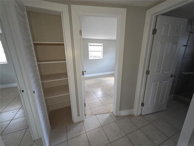 Building Photo - 4616 Irene Loop