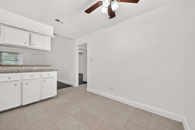 Building Photo - 7214 Addicks Clodine Rd