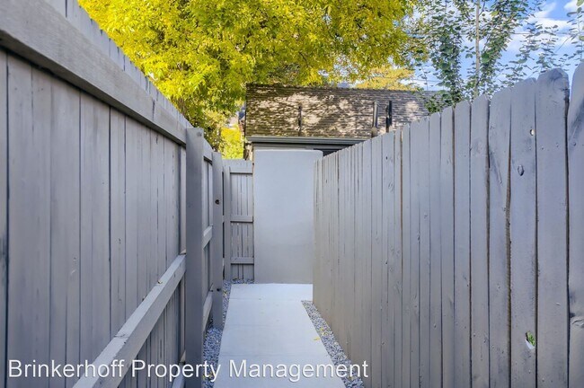 Building Photo - 1 br, 1 bath House - 1157 Josephine St